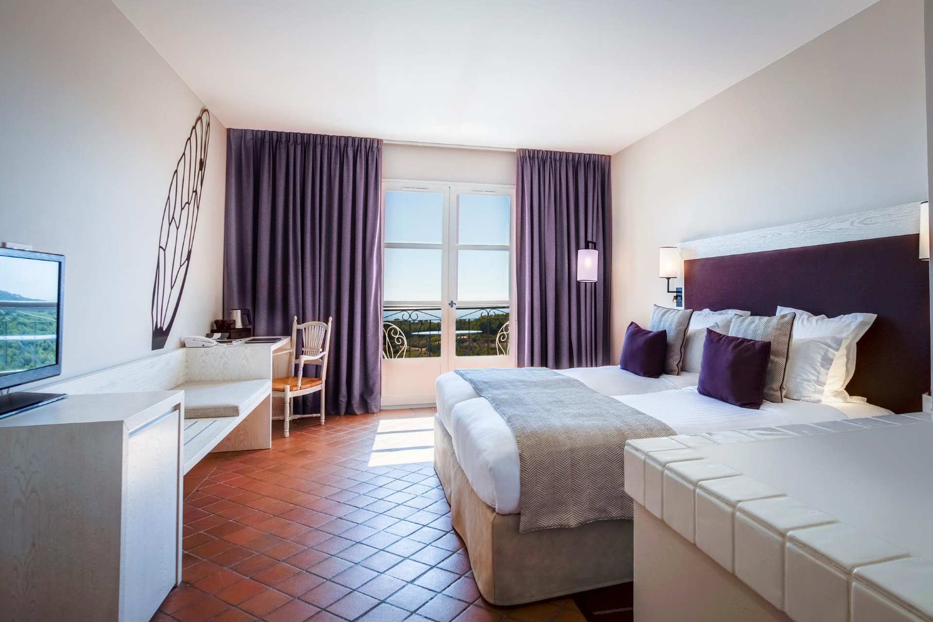 Chambre avec vue mer au Resort Le Frégate Provence